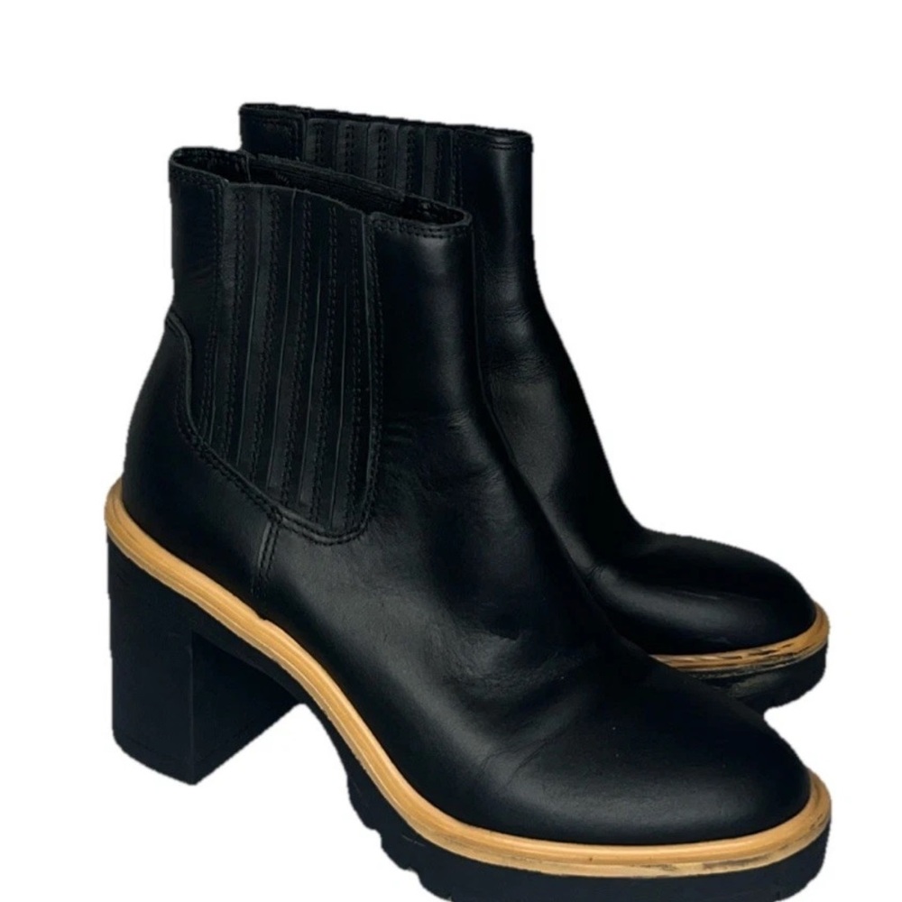 Dolce Vita Chelsea Chunky Black Leather Ankle Boots Size 9